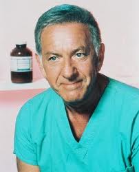 JackKlugman:Quincy