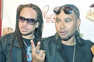 Red Fox (L) & Rayvon No.11