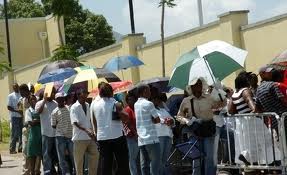 Jamaicans in line at the US Embassy in Kingston