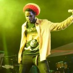 Second week in the No.1 slot for "Skankin Sweet"